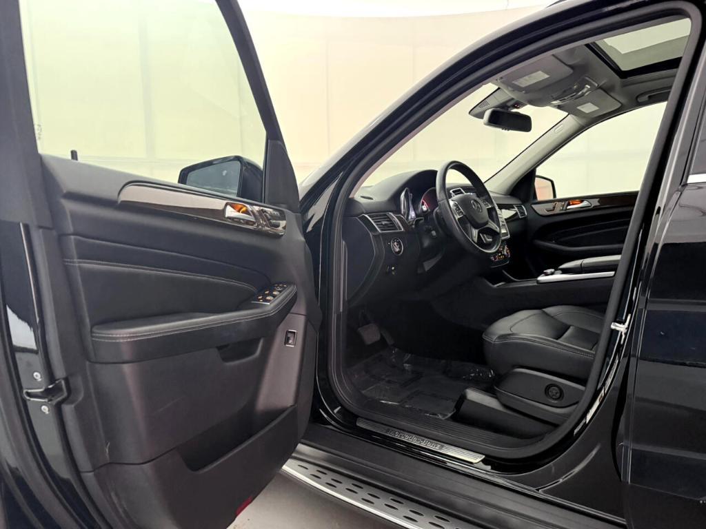 used 2015 Mercedes-Benz M-Class car, priced at $17,500