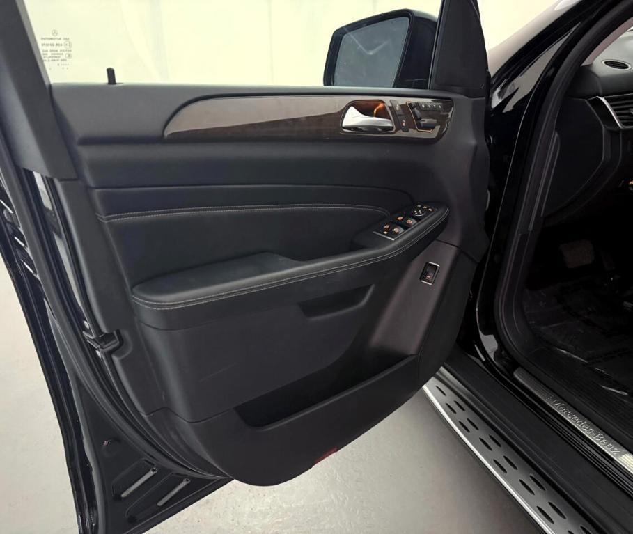 used 2015 Mercedes-Benz M-Class car, priced at $17,500