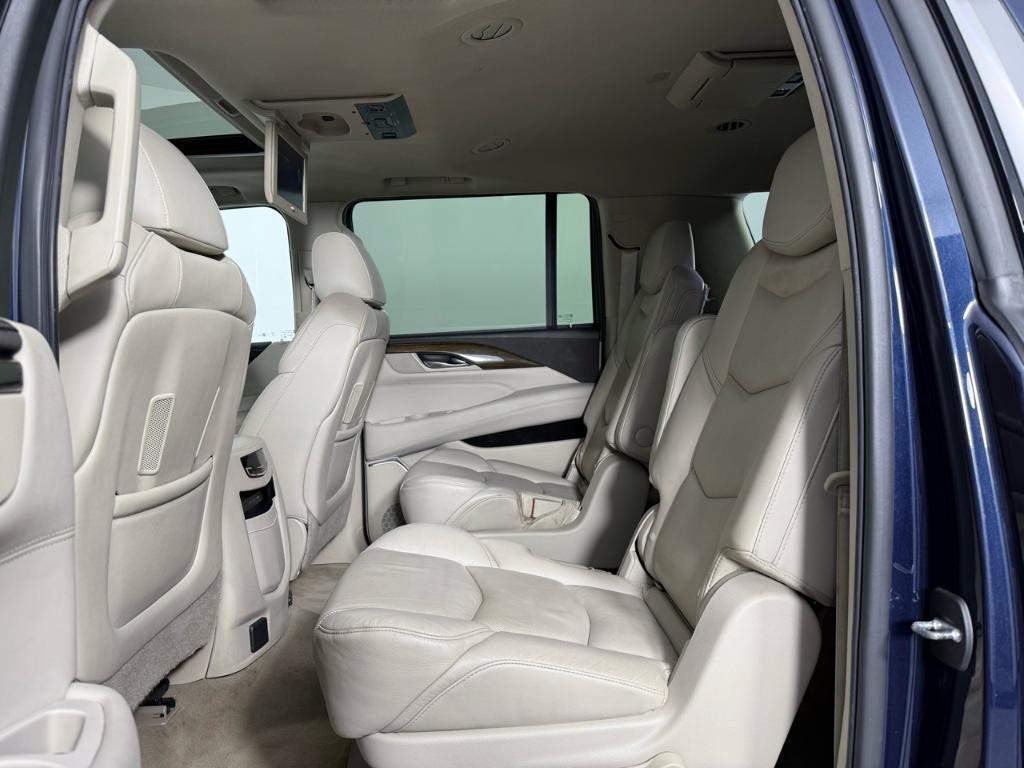 used 2018 Cadillac Escalade ESV car, priced at $28,900