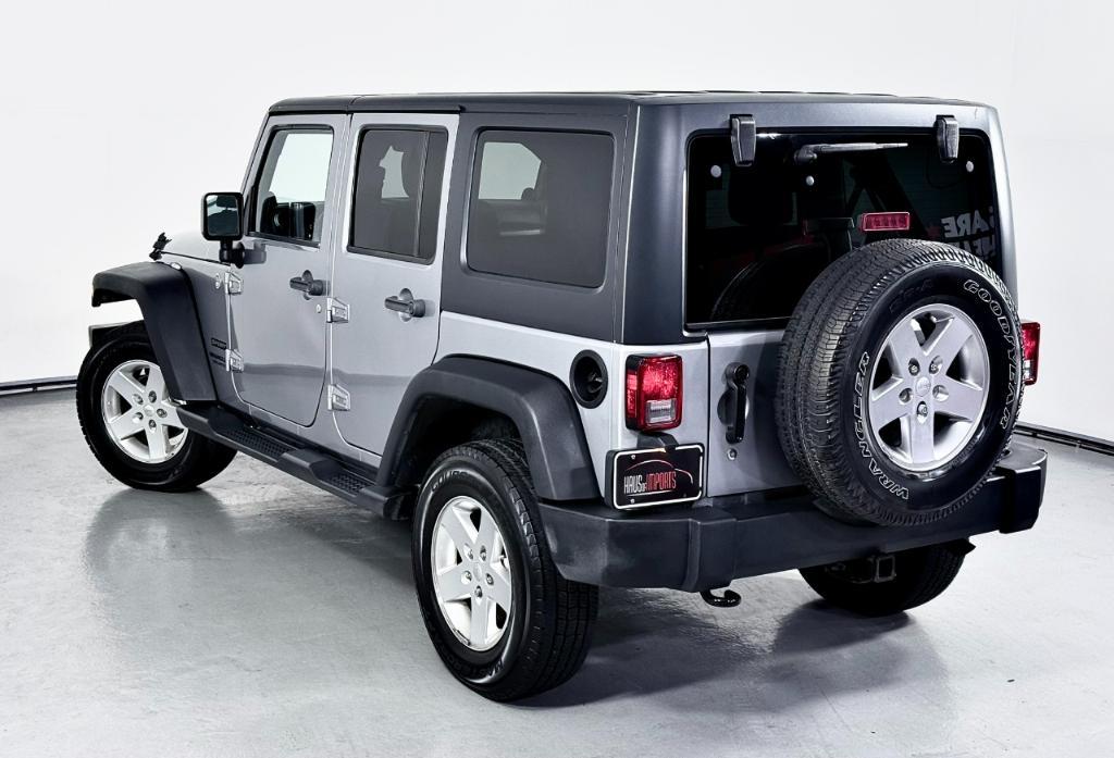 used 2014 Jeep Wrangler Unlimited car, priced at $12,400