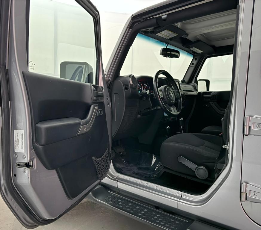 used 2014 Jeep Wrangler Unlimited car, priced at $12,400