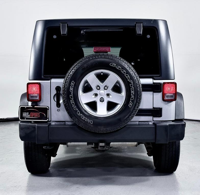 used 2014 Jeep Wrangler Unlimited car, priced at $12,400