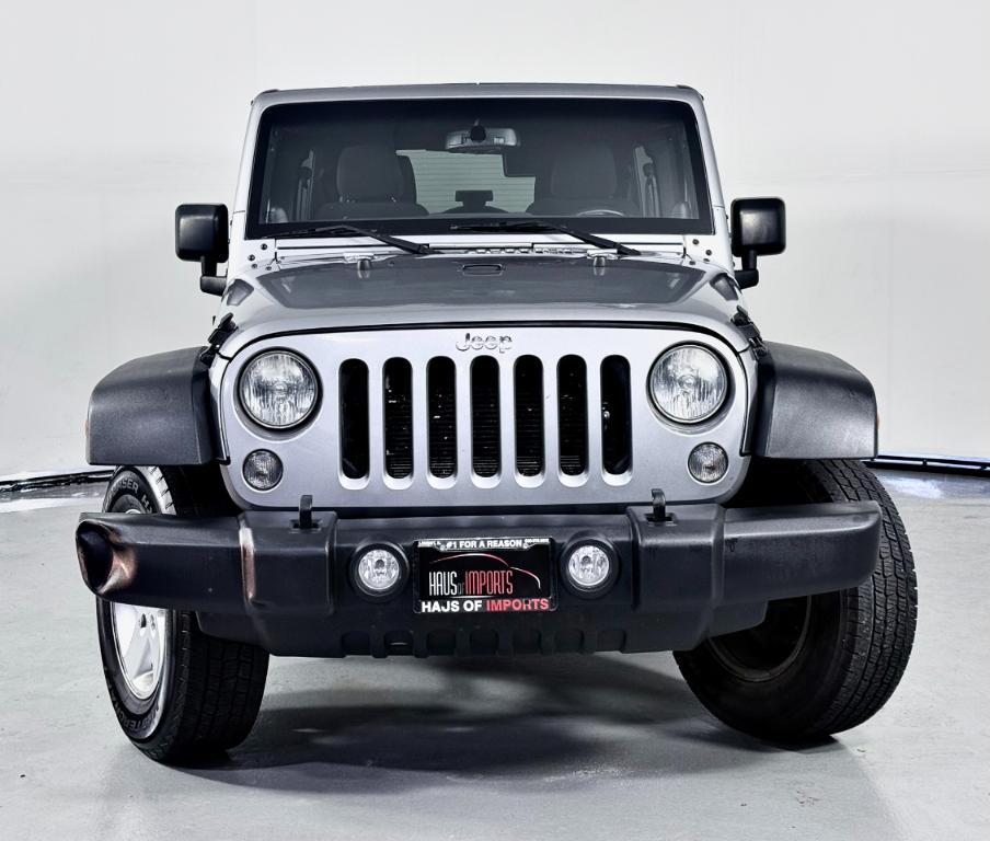 used 2014 Jeep Wrangler Unlimited car, priced at $12,400