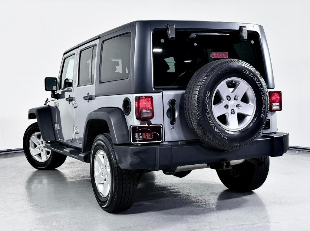 used 2014 Jeep Wrangler Unlimited car, priced at $12,400