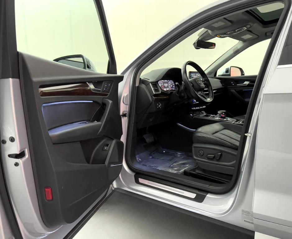 used 2018 Audi Q5 car, priced at $19,800