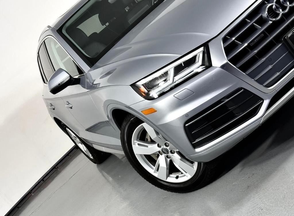 used 2018 Audi Q5 car, priced at $19,800