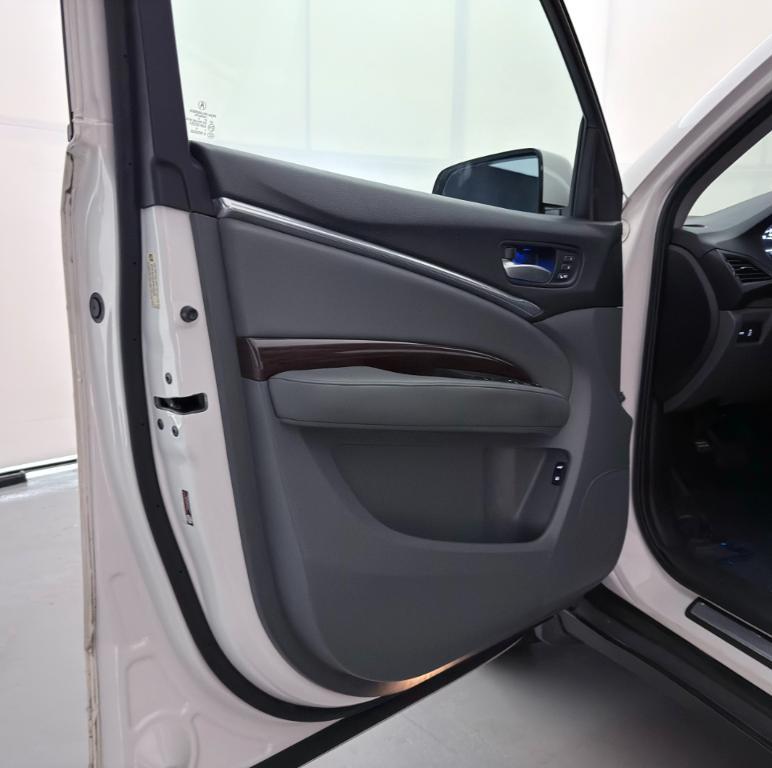 used 2015 Acura MDX car, priced at $17,500