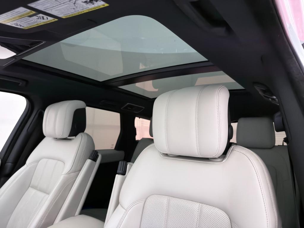 used 2022 Land Rover Range Rover Sport car, priced at $31,900