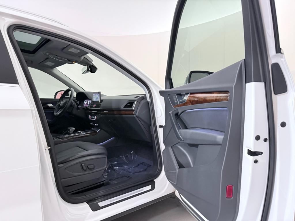 used 2018 Audi Q5 car, priced at $21,900