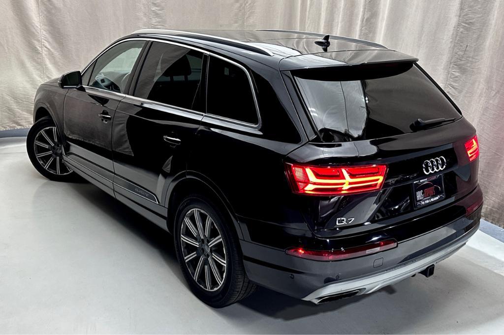 used 2019 Audi Q7 car, priced at $23,900