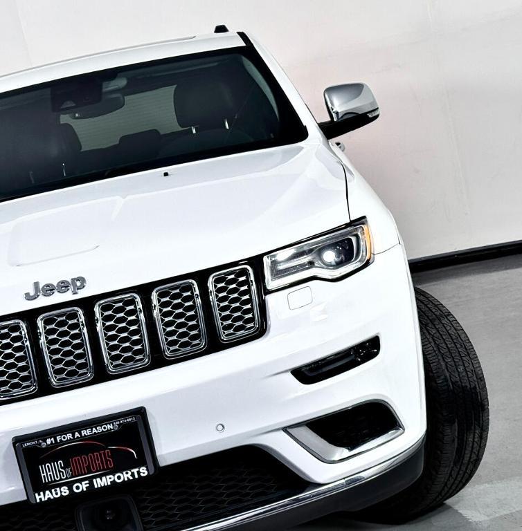 used 2018 Jeep Grand Cherokee car, priced at $20,400