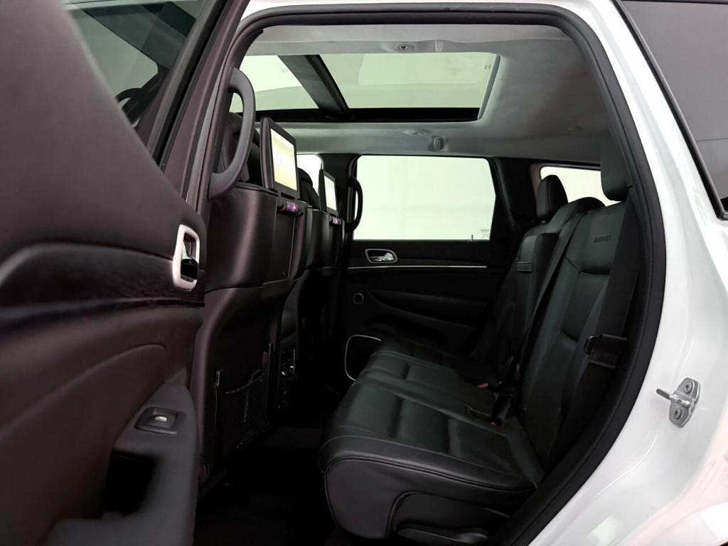 used 2018 Jeep Grand Cherokee car, priced at $20,400