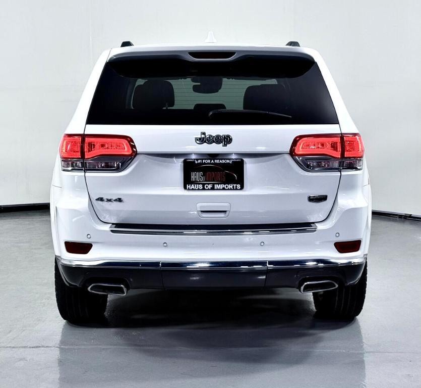 used 2018 Jeep Grand Cherokee car, priced at $20,400