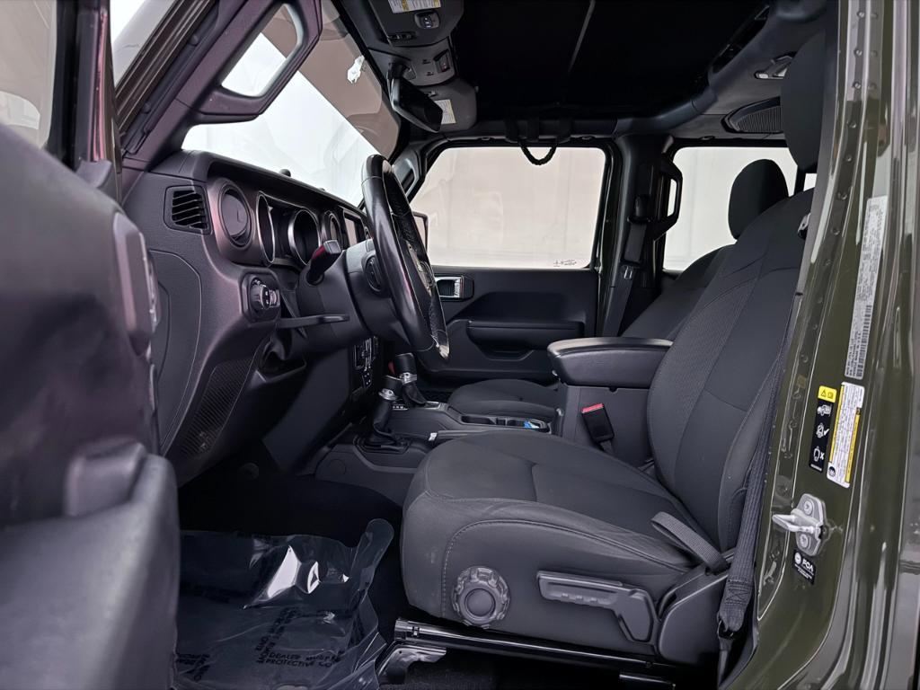 used 2022 Jeep Gladiator car, priced at $29,900