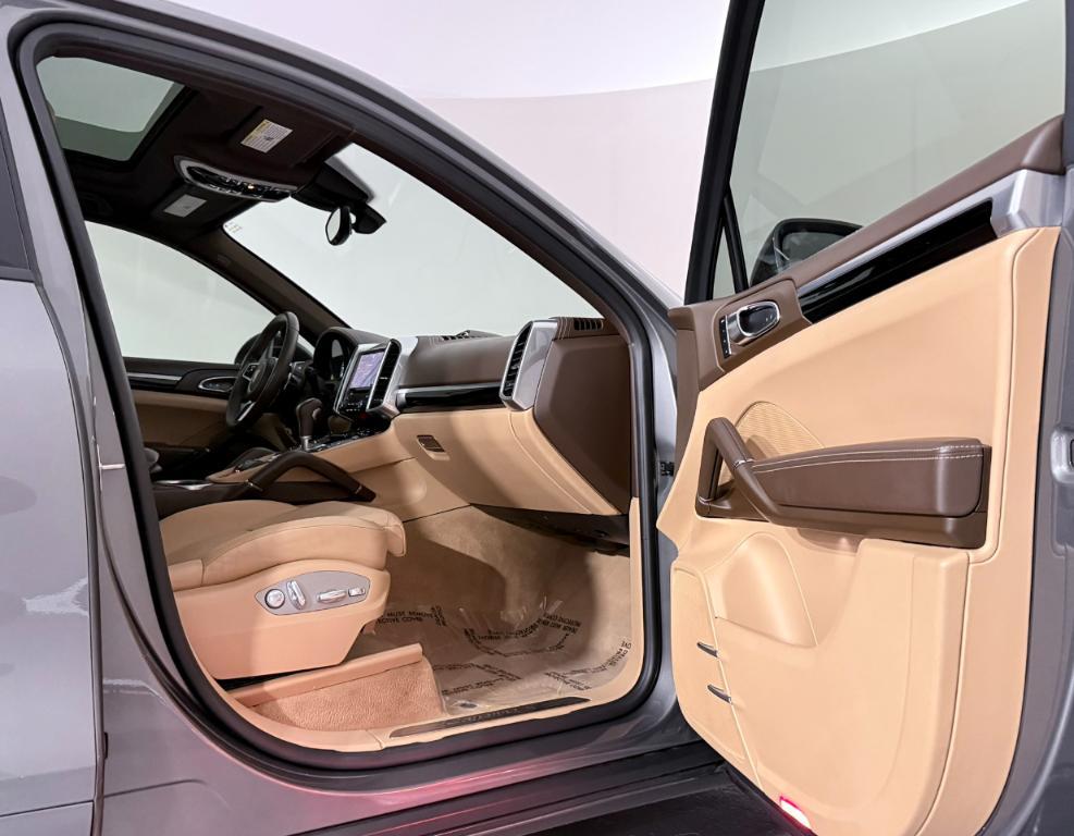 used 2017 Porsche Cayenne car, priced at $18,400