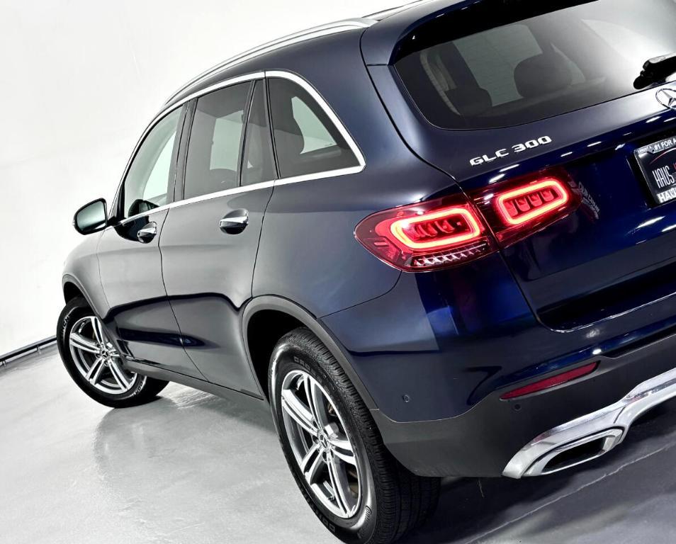 used 2021 Mercedes-Benz GLC 300 car, priced at $26,900