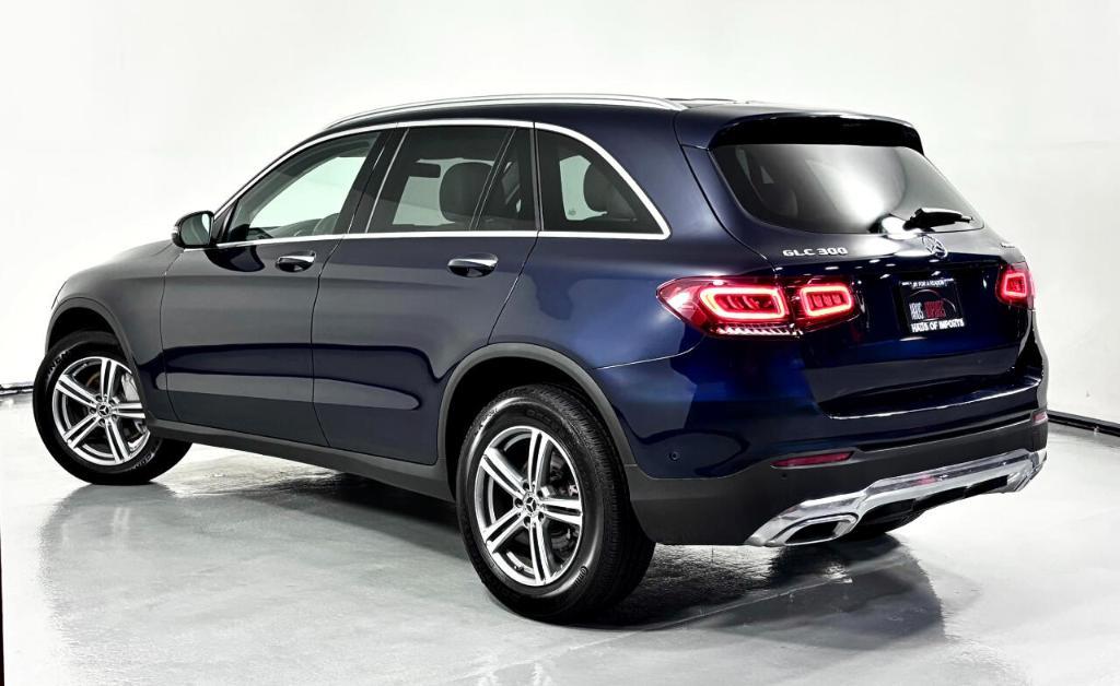 used 2021 Mercedes-Benz GLC 300 car, priced at $26,900