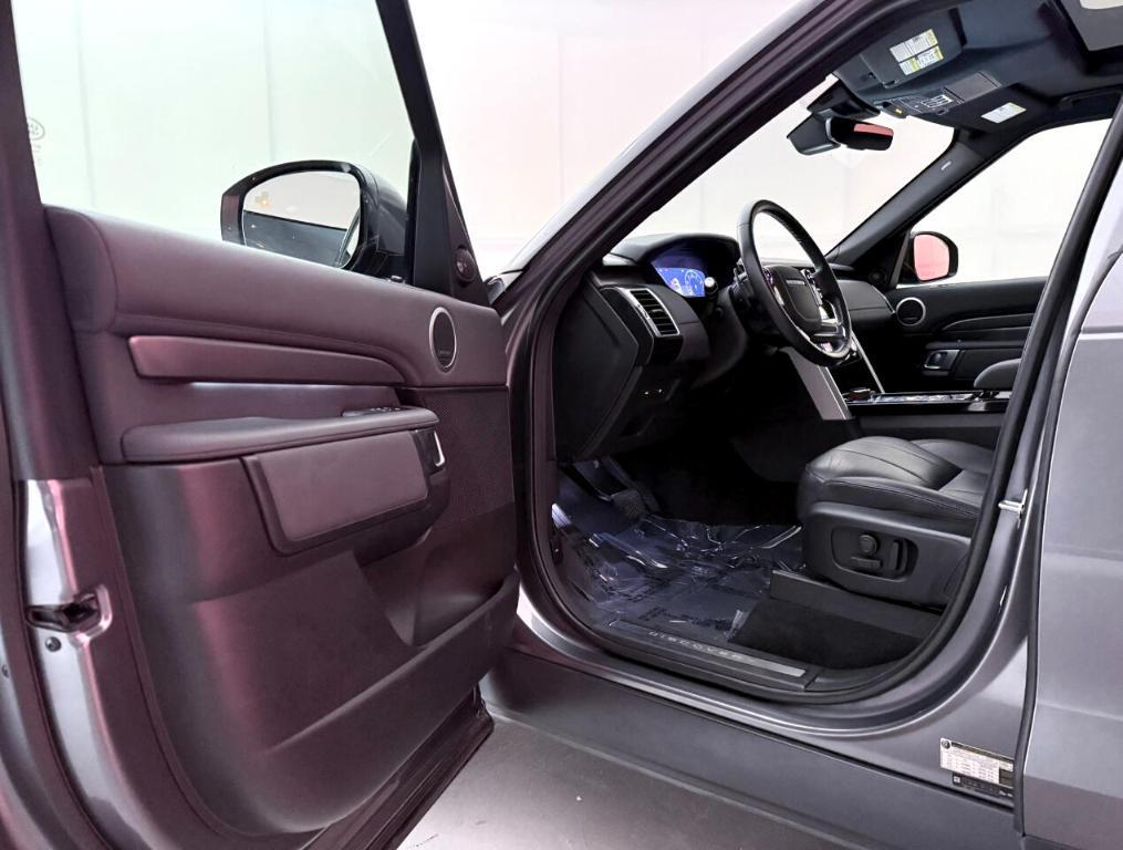 used 2019 Land Rover Discovery car, priced at $22,500