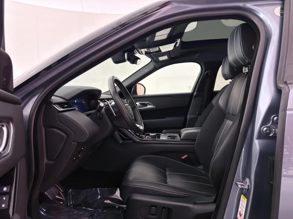 used 2020 Land Rover Range Rover Velar car, priced at $28,900