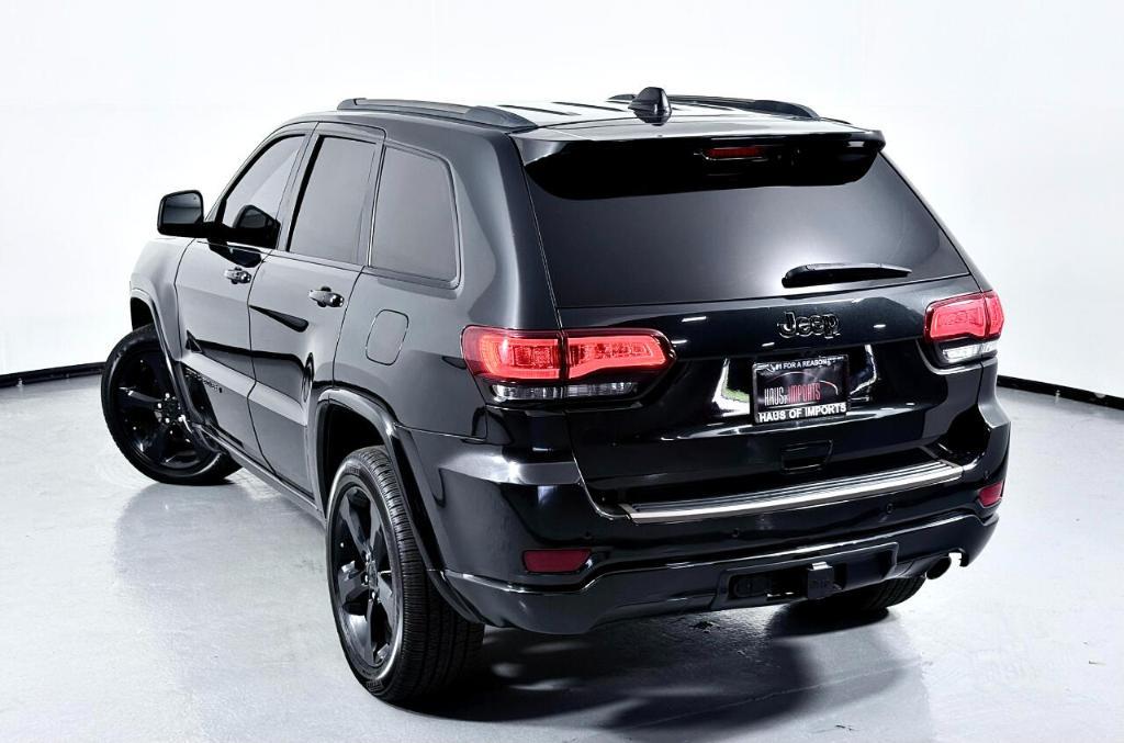 used 2016 Jeep Grand Cherokee car, priced at $10,500