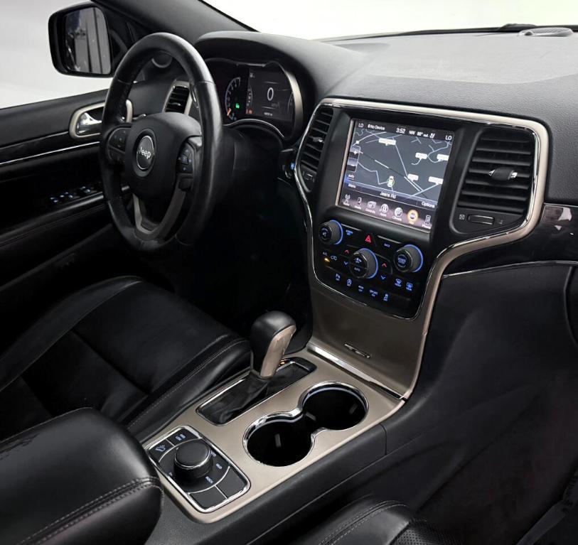 used 2016 Jeep Grand Cherokee car, priced at $10,500