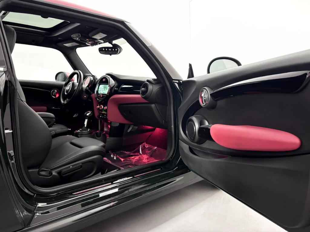 used 2016 MINI Hardtop car, priced at $19,500