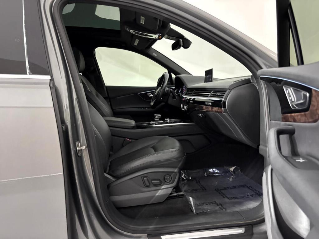 used 2017 Audi Q7 car, priced at $15,995