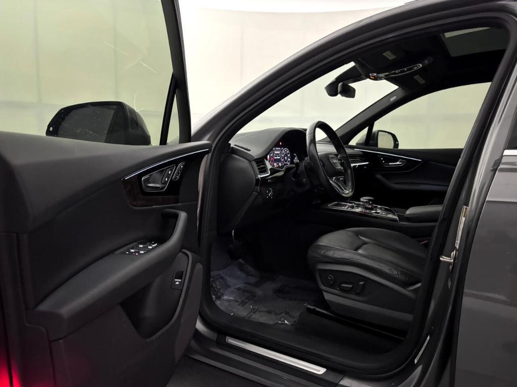used 2017 Audi Q7 car, priced at $15,995