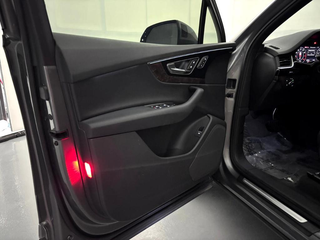 used 2017 Audi Q7 car, priced at $15,995