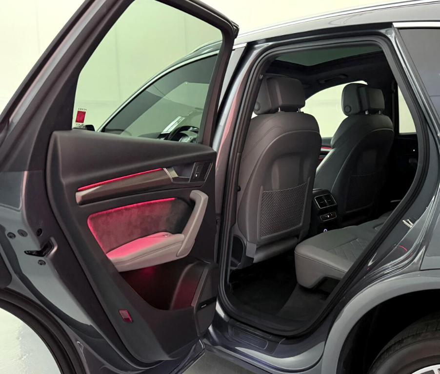 used 2018 Audi SQ5 car, priced at $23,300
