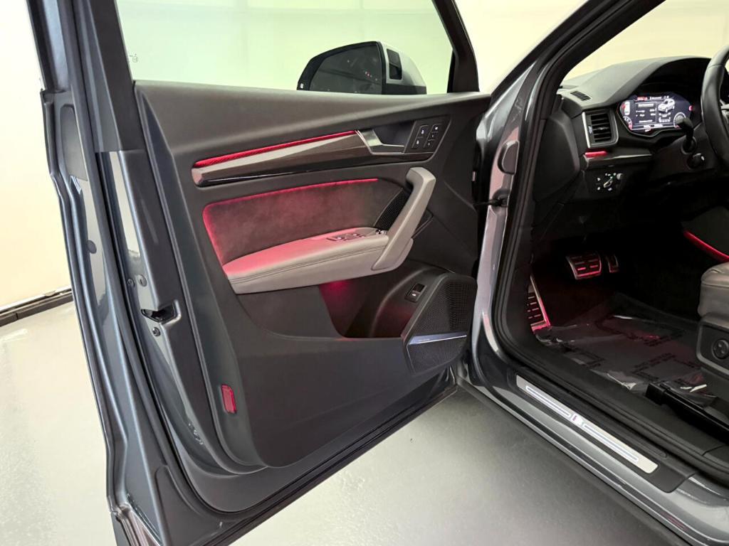 used 2018 Audi SQ5 car, priced at $23,300