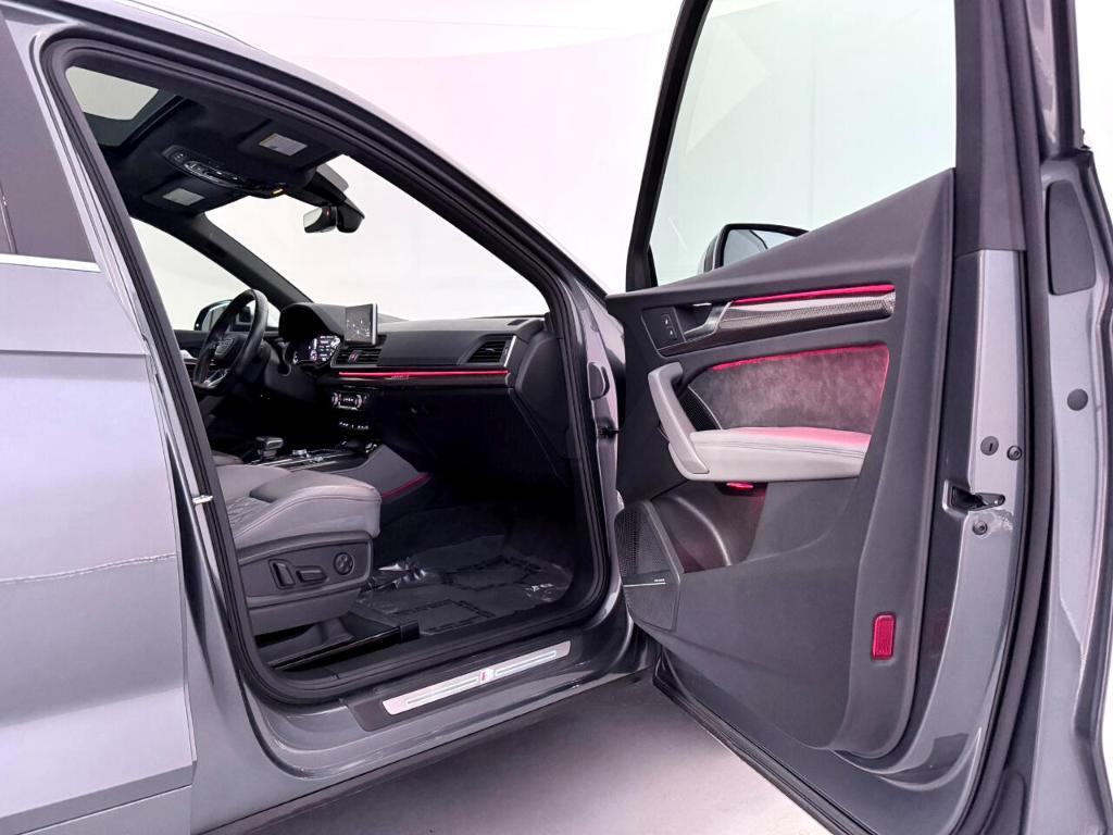 used 2018 Audi SQ5 car, priced at $23,300