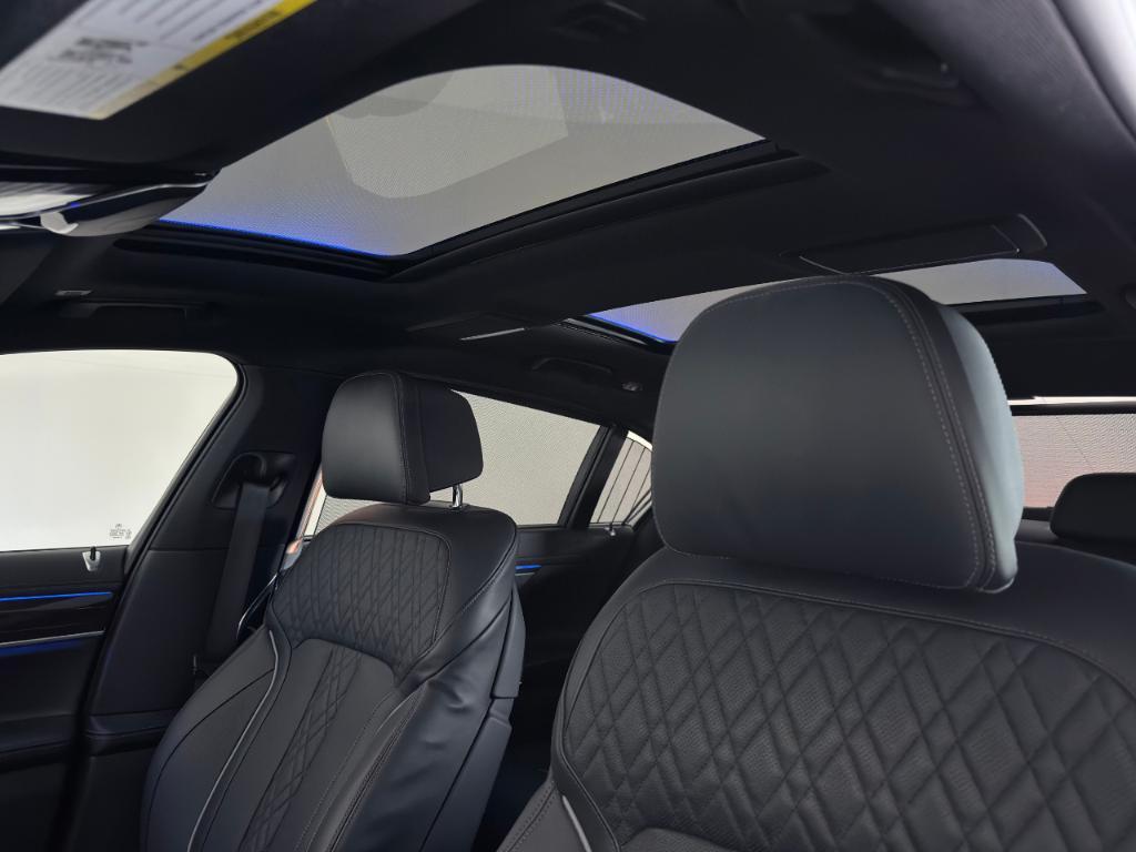 used 2021 BMW 750 car, priced at $43,500