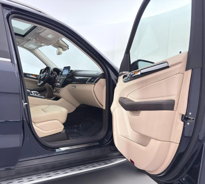 used 2017 Mercedes-Benz GLE 350 car, priced at $16,600
