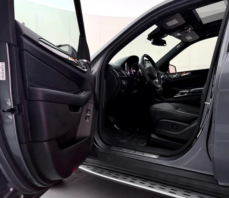 used 2018 Mercedes-Benz GLS 450 car, priced at $20,300