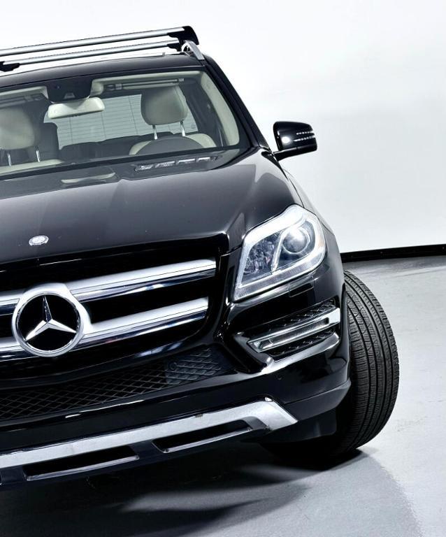 used 2016 Mercedes-Benz GL-Class car, priced at $18,900