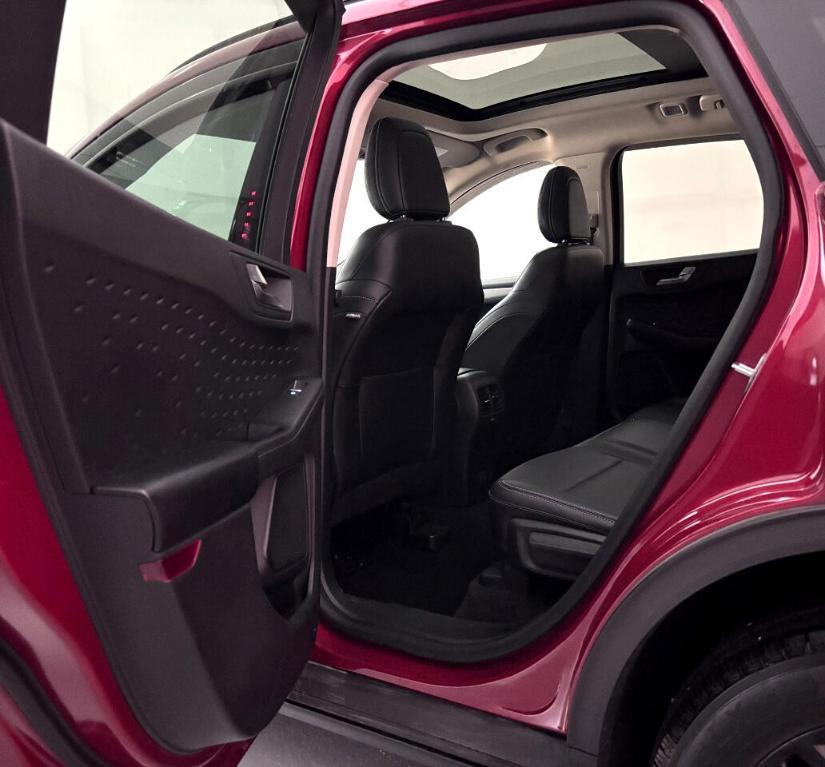 used 2020 Ford Escape car, priced at $15,400