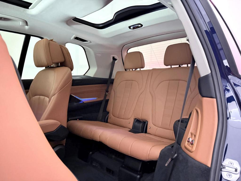 used 2022 BMW X7 car, priced at $39,250