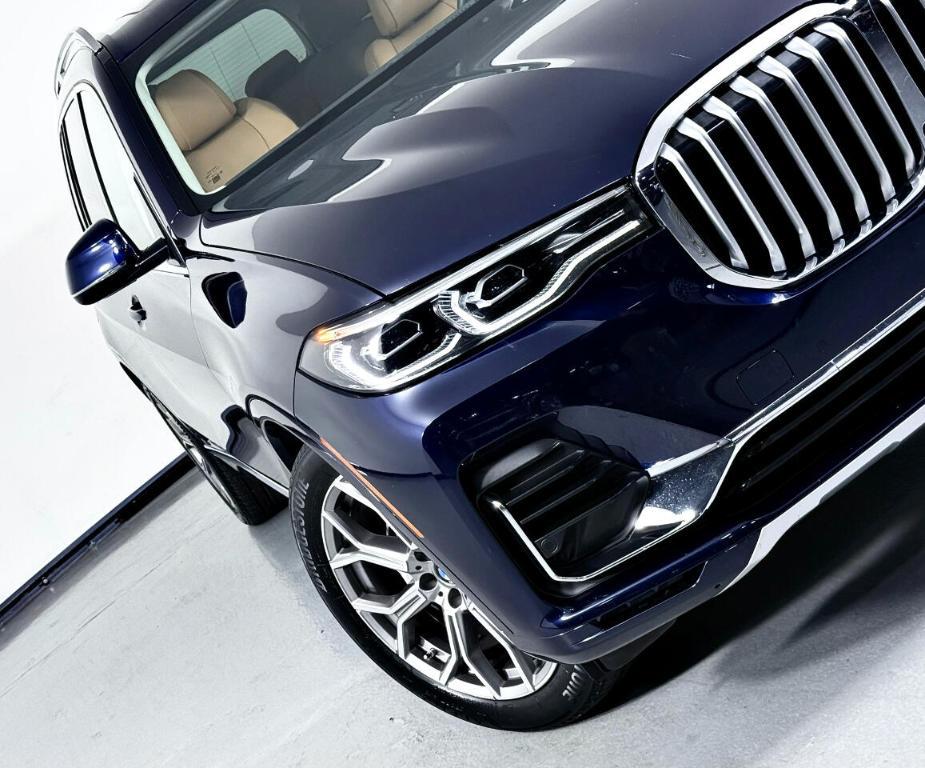 used 2022 BMW X7 car, priced at $39,250