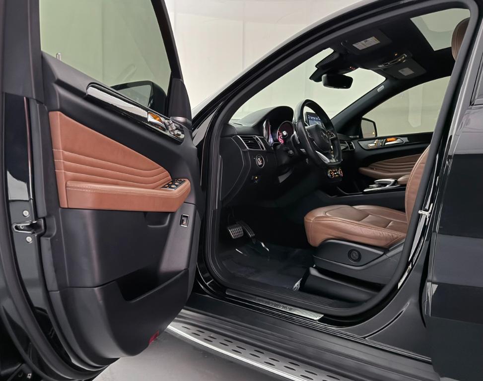 used 2016 Mercedes-Benz GLE-Class car, priced at $26,900
