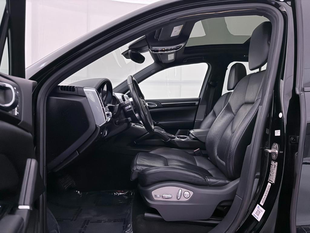 used 2017 Porsche Cayenne car, priced at $18,900