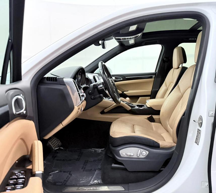 used 2017 Porsche Cayenne car, priced at $23,900
