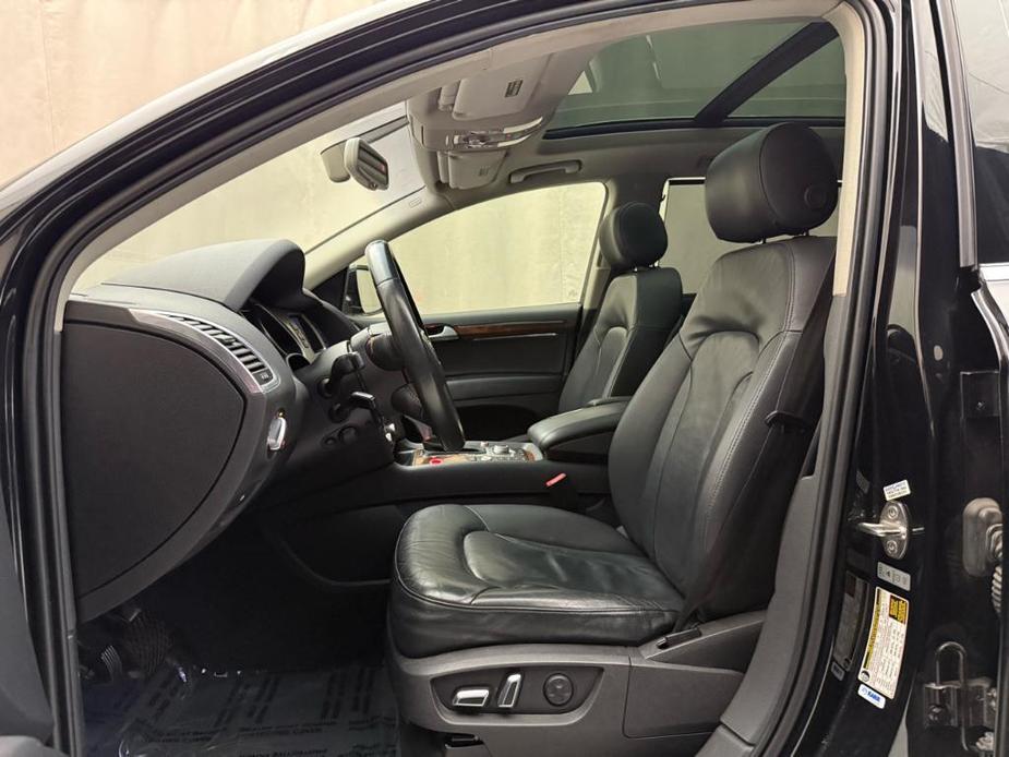 used 2015 Audi Q7 car, priced at $15,900