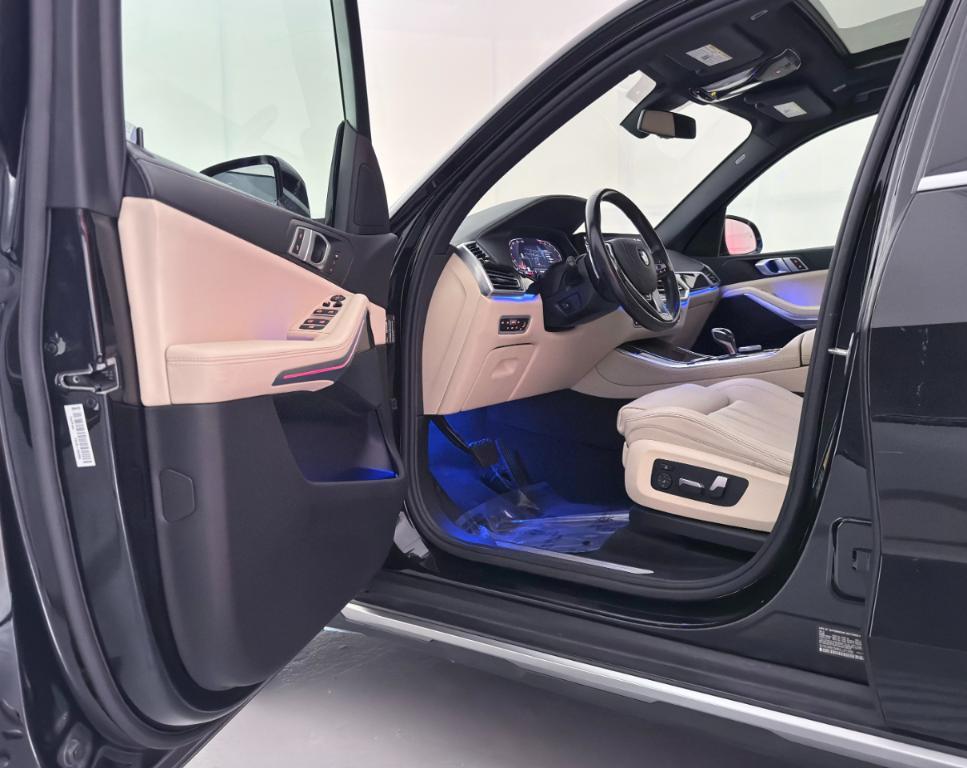 used 2019 BMW X5 car, priced at $21,900