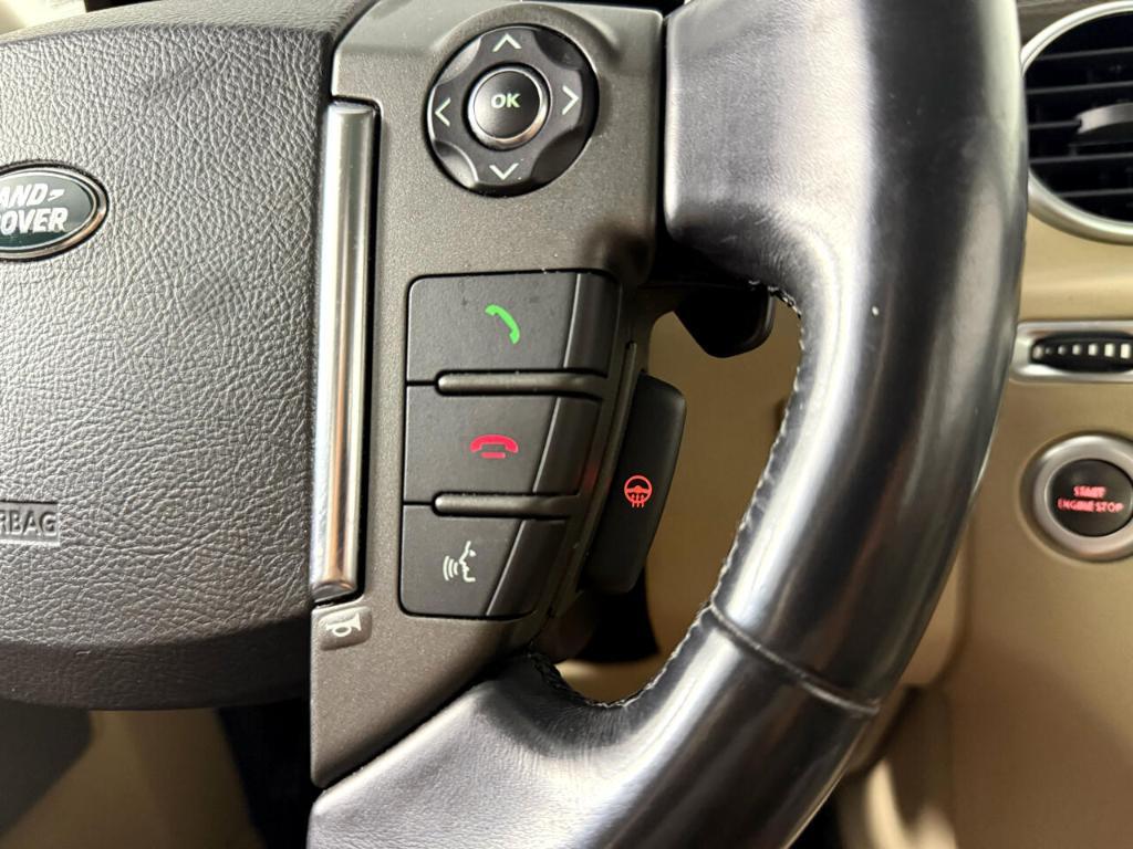 used 2016 Land Rover LR4 car, priced at $20,500