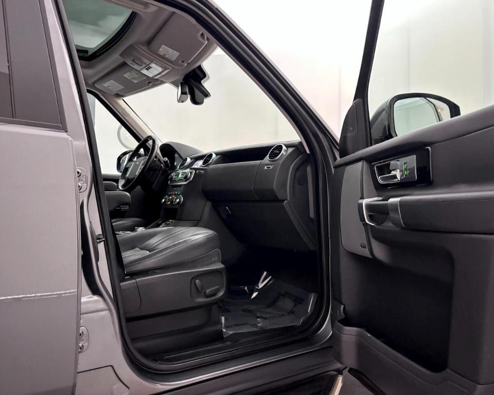 used 2016 Land Rover LR4 car, priced at $16,600
