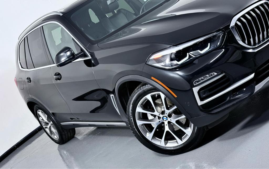 used 2019 BMW X5 car, priced at $26,400