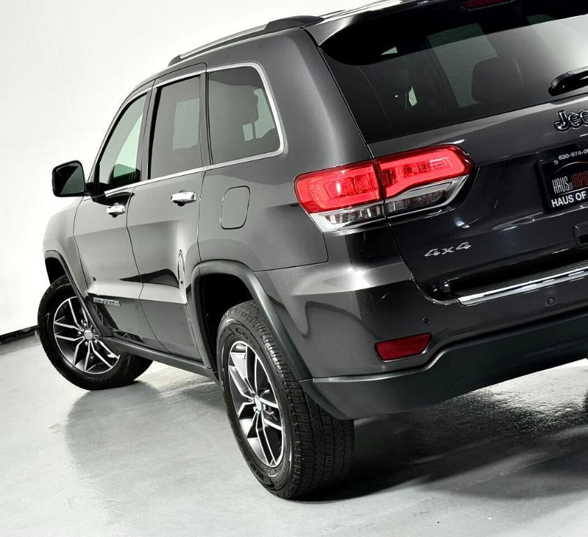 used 2017 Jeep Grand Cherokee car, priced at $15,900