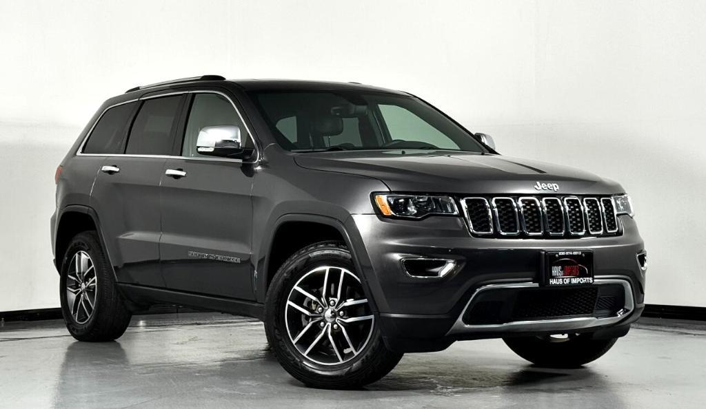 used 2017 Jeep Grand Cherokee car, priced at $15,900
