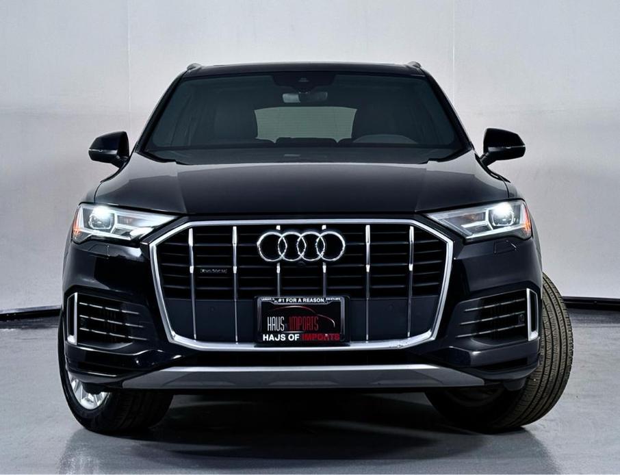 used 2020 Audi Q7 car, priced at $26,900